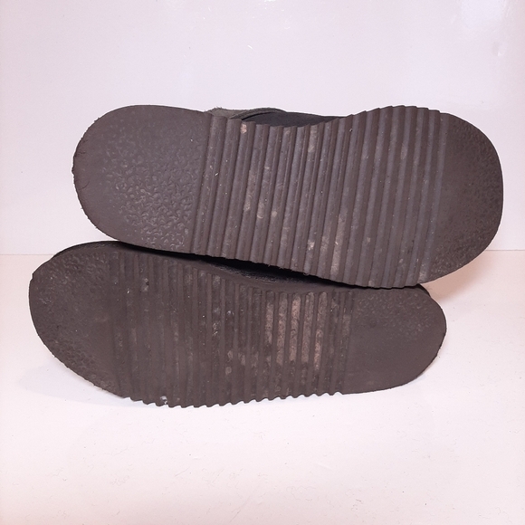 Kirkland Signature Sheepskin Shearling Boots Mid Calf Foldover Buckle Winter - Picture 9 of 15